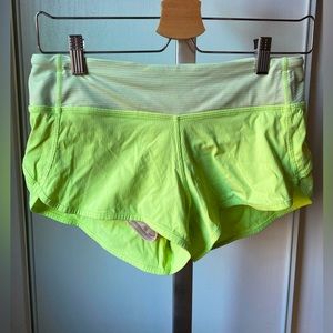 Lululemon Speed Up LR lined Short 2.5” size 4